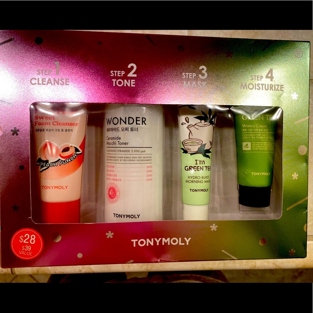 Tony Moly 4 steps to Glowing Skin Set